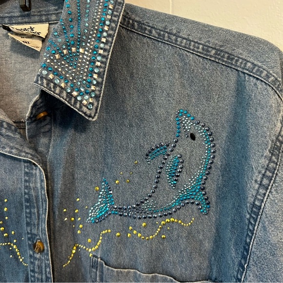 Embroidered Denim Shirt with Beaded Details women’s 1x. Dolphin bedazzled ocean. - Picture 10 of 12
